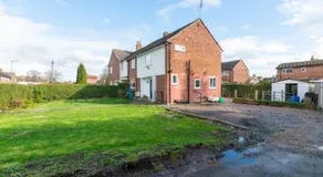 Beautiful 6 Bedroom Holiday Home, Manchester - Image 5