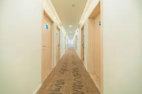 Hanting Hotel Shanghai Hongqiao Hub Qibao Huxing Road - Image 3