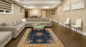 Executive 2BR Lower Suite Private & Spacious Close to USA Border - Image 2