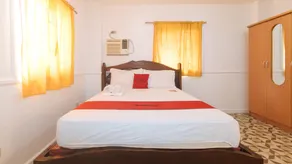 RedDoorz @ Moss Hotel Guevarra Dasmarinas - Image 4