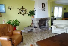 Holiday Home in Plouhinec with Sea Views - Image 4