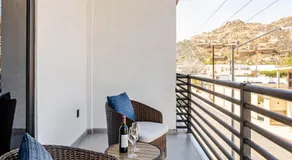 NEW Listing Walk to Downtown Cabo King Bed - Image 4