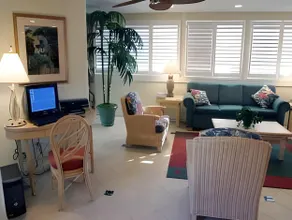 Laguna Shores Studio Suites - Image 4