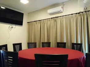 Js&k Room - Image 2