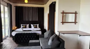 Eden Heaven Villa - Image 2