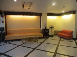 Paragon Suites - Image 3