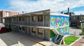 The Lindell Motor Lodge - Image 4