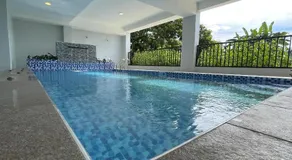 The Grounds Hotel - Image 3