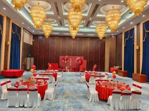 Radisson Blu Man Hotel Linping - Image 4