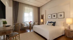 Serene Maerin Villa and Restaurant - Image 2