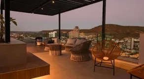 Estúdio Moderno no City House - Área de lazer com vista 360º e Piscina - Image 4