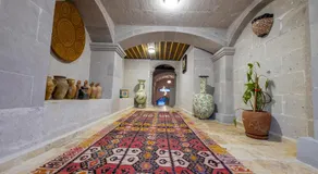 Underground Cave Suites Hotel - Image 4