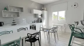 Bilateral B&B - Image 3
