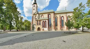 Chalupku - Luxury Apt 70m2 in centrum, JACUZZI, private parking, AC, balcony, quiet sleep, best in town - Image 5