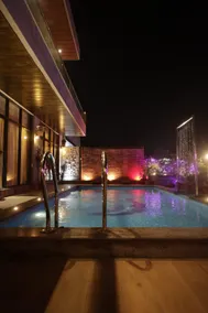 Twilight farm house - Image 3