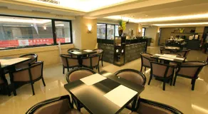 Nest Hotel - Image 4