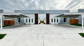 Gold'n Retreat - Image 5