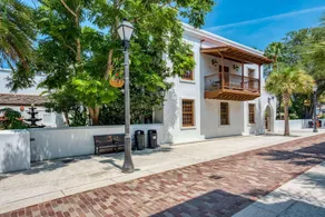 64 Hypolita Street - Image 4