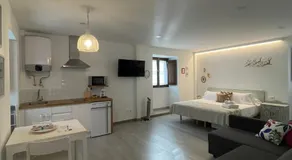 Marujita Vilanova, Boutique Lofts en el Centro Histórico - Image 2