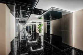 Mr. Sharks E-sports Hotel - Image 4