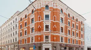 Luxurious Central Riga Apartment - Near Old Town - Image 2