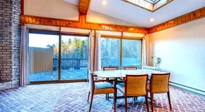 The Haüs Windham - Spacious Suites, Hot Tub, Mountain Views! - Image 3