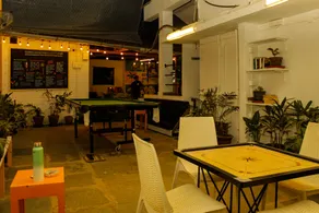 Summer Hostel - Image 2