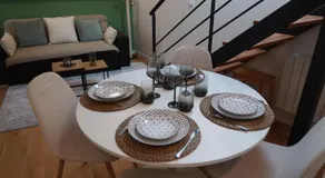 Duplex cosy à 7 minutes à pied du RER Nanterre ville - Image 2