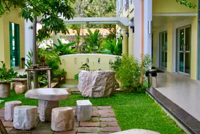 Caza V1 Serviced Apartment - Image 4