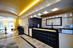 OC Hotel - Image 2