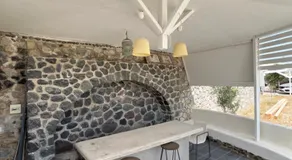 Leon Lux Apartment - Image 2