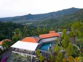 Rostika Hotel Sekumpul - Image 4
