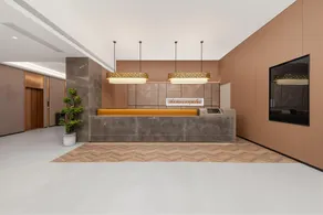 Home Inn Plus - Linyi Lushang Center Wanda Plaza - Image 3