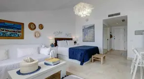 alemaison Sotogrande Port- On the beach - Image 2