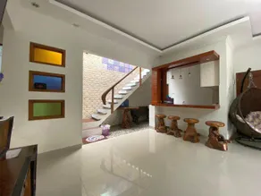 Rengganis Homestay - Image 1