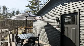 Pinewood Bungalow - Luxury Cabin, Kid-Friendly - Image 3