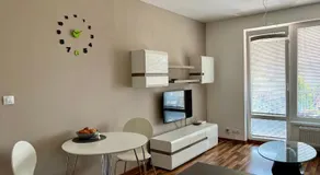 Brand new apartment. Parking spot included! - Image 2
