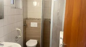 M2 Rooms - Image 3