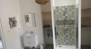 T3 avec salle de bain privative par chambre - Image 5