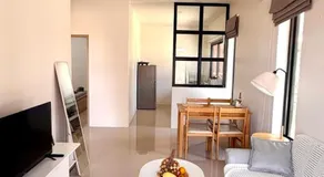White Pearl 2BR Beachfront House Malibu Seaview - Image 2