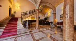 Hotel Born - Image 3