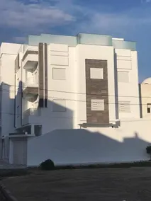 villa - Image 1