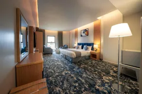 Pearly Hotel - Image 2
