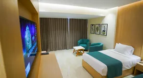 ORO Plaza Hotel  - Image 2