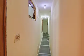 Hotel O Mall Road - Image 5