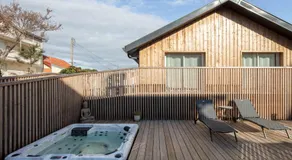 Ted Surf House - Image 4