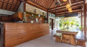 Urbanview Asung 2 Guesthouse near Canggu - Image 5