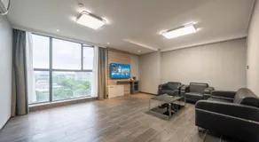 Hanting Hotel Shanghai Fengxian Nanqiao Industrial Park - Image 2