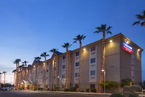 Candlewood Suites Yuma by IHG - Image 3