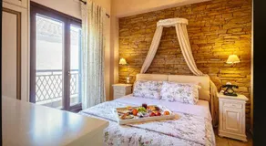 Giogarakis Suites - Image 2